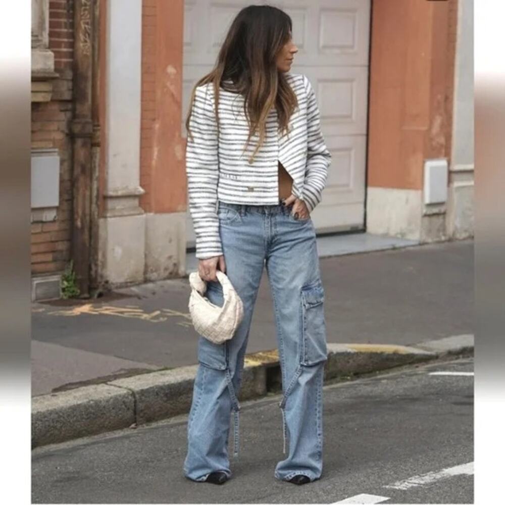 NWT ZARA Mid Rise Cargo Wide Leg Jeans Blue Size 6 - Picture 6 of 10